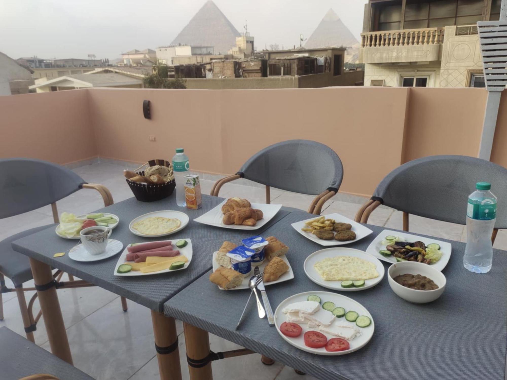 Pyramids Way Inn Kafret el-Gabal Exterior foto