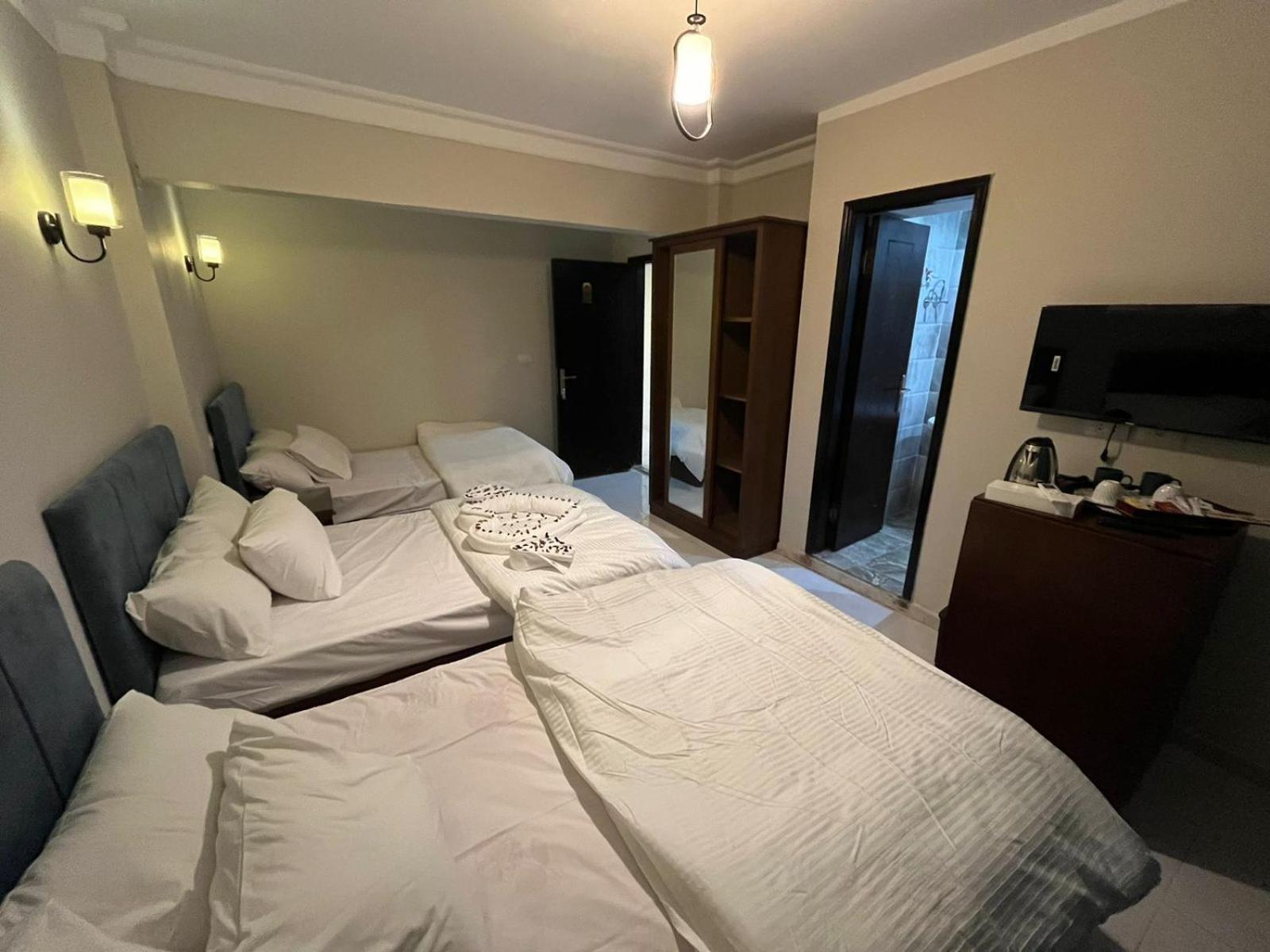 Pyramids Way Inn Kafret el-Gabal Exterior foto